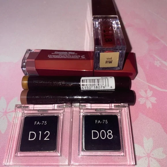 Too Faced/Laura Mercier/Focallure Eyeshadow Set - Picture 2 of 3